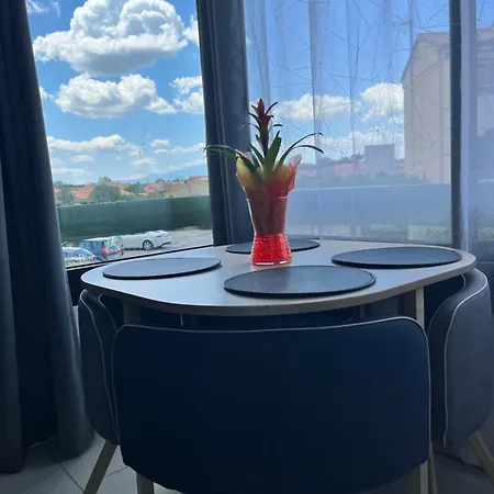 Apartament 2 Etoile A Moins De 100m De La Vu Sur Le Canigo